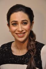 Karisma Kapoor at Driver_s Day event in Trident, Mumbai on 23rd Aug 2013 (40).JPG